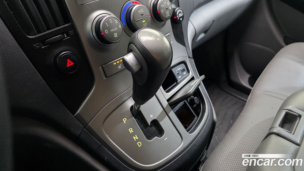 Hyundai Starex 2015