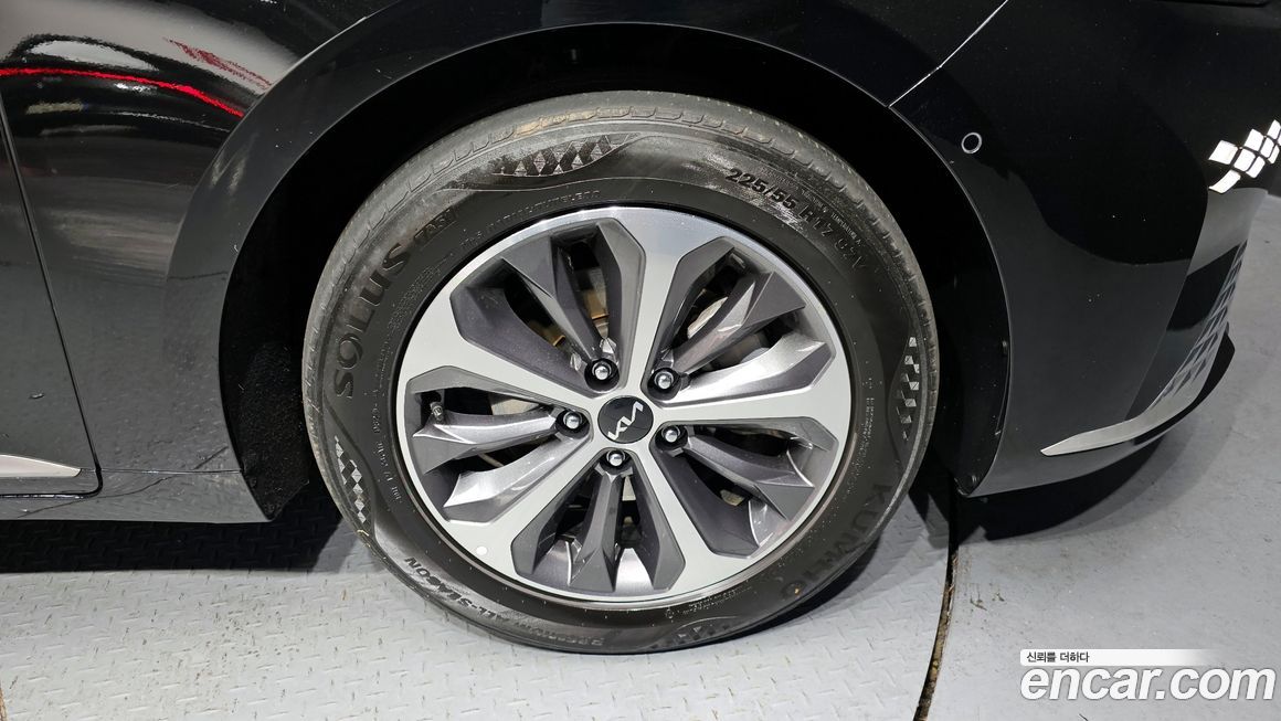 Kia K8 2023