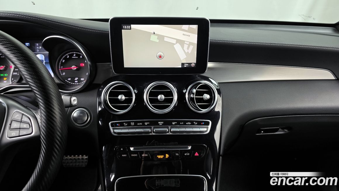 Mercedes-Benz GLC-Class 2019