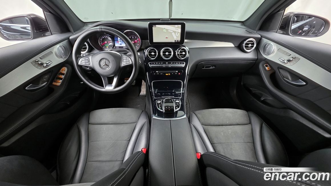Mercedes-Benz GLC-Class 2019