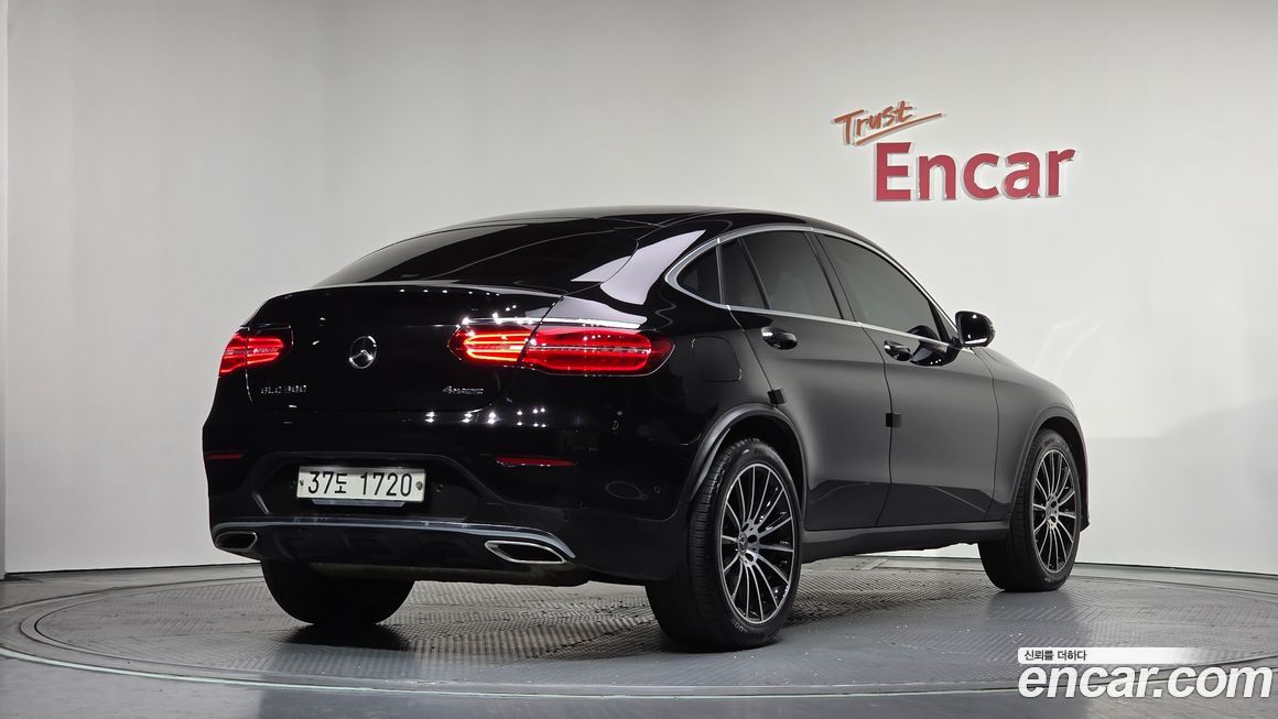 Mercedes-Benz GLC-Class 2019