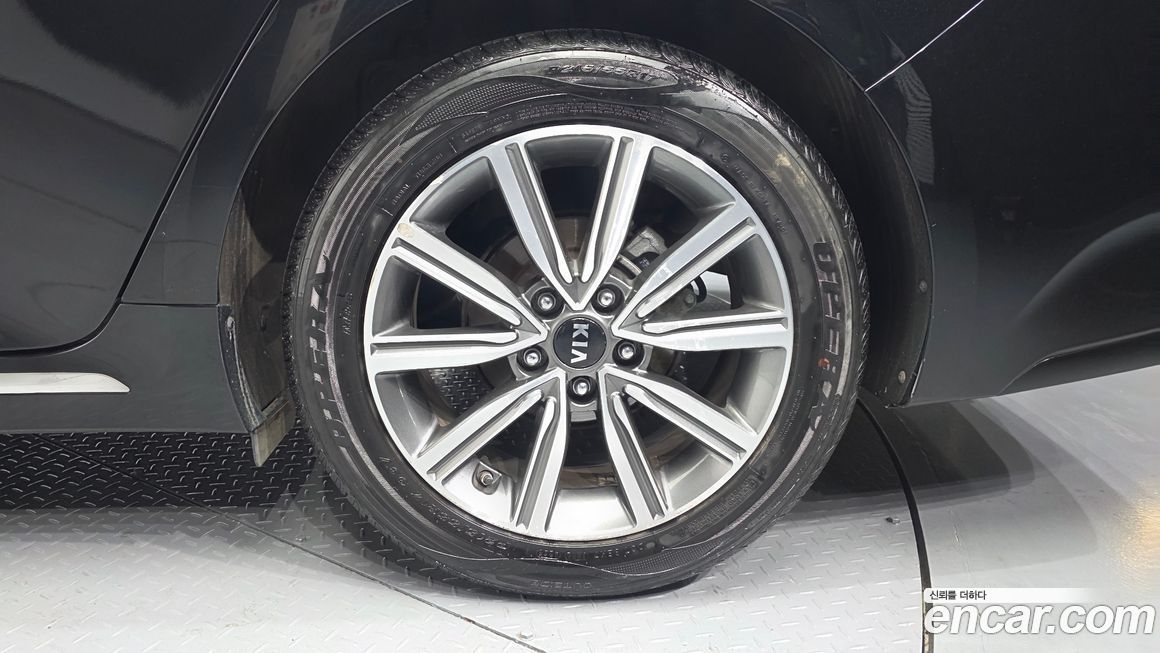 Kia K5 2019