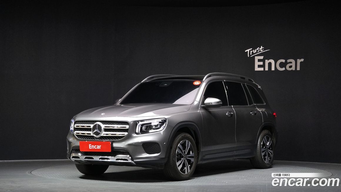 Mercedes-Benz GLB-Class 2021