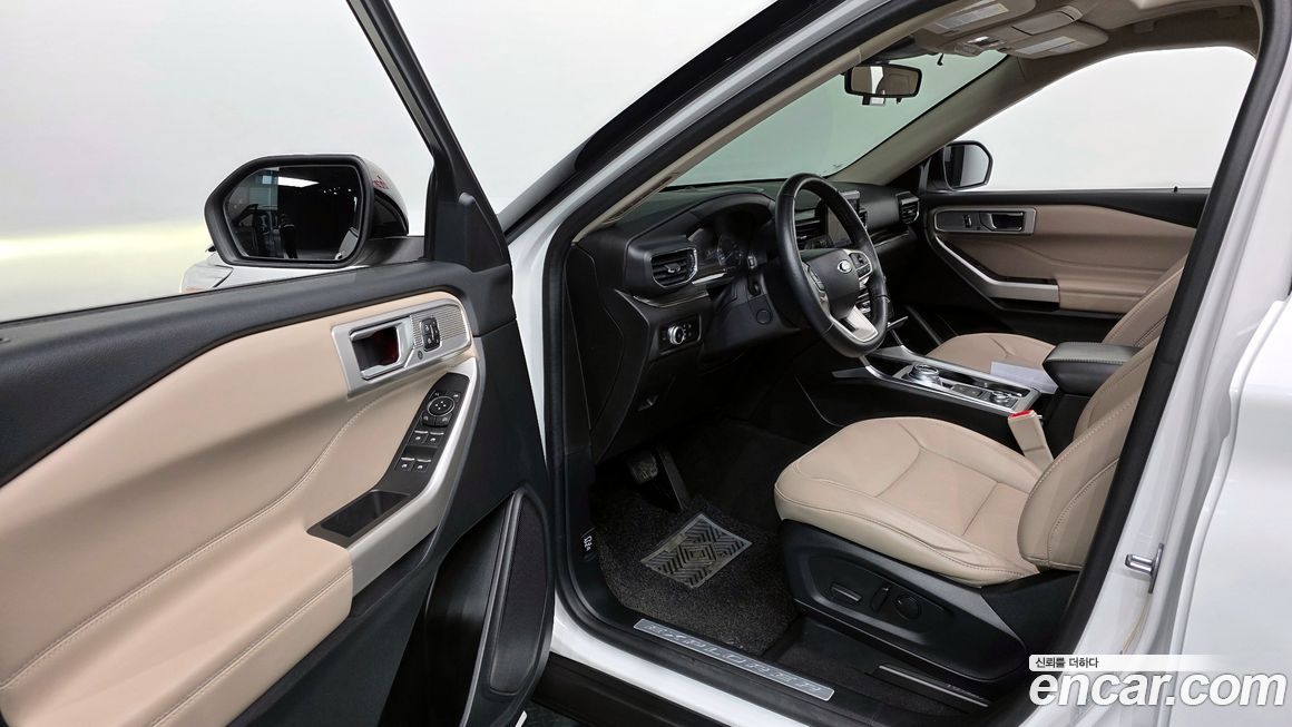 Ford Explorer 2023