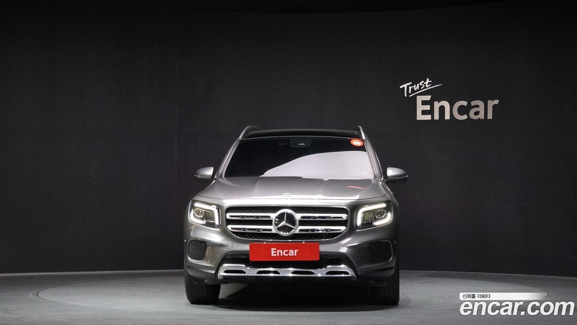 Mercedes-Benz GLB-Class 2021