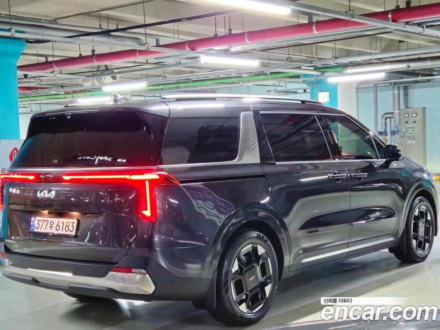 Kia Canival 2025