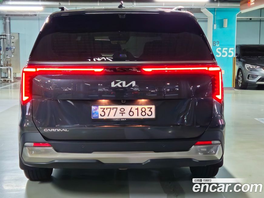 Kia Canival 2025