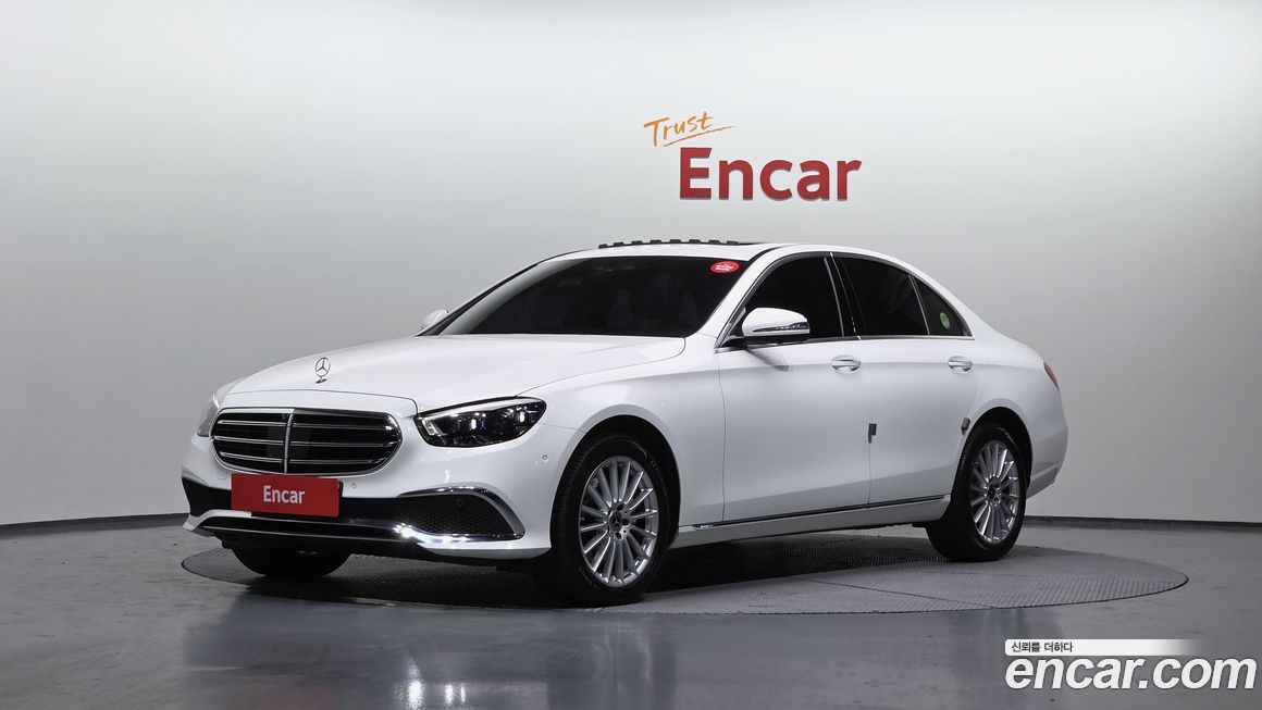 Mercedes-Benz E-Class 2021