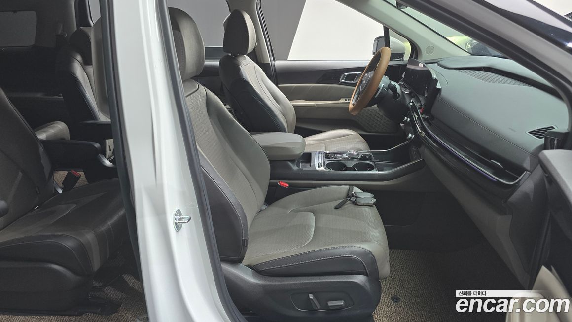 Kia Canival 2024