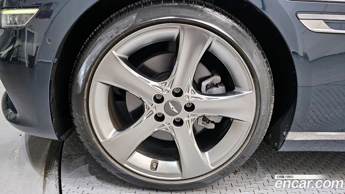 Genesis G80 2021