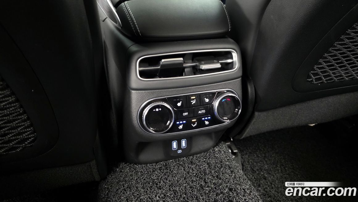 Genesis GV70 2021