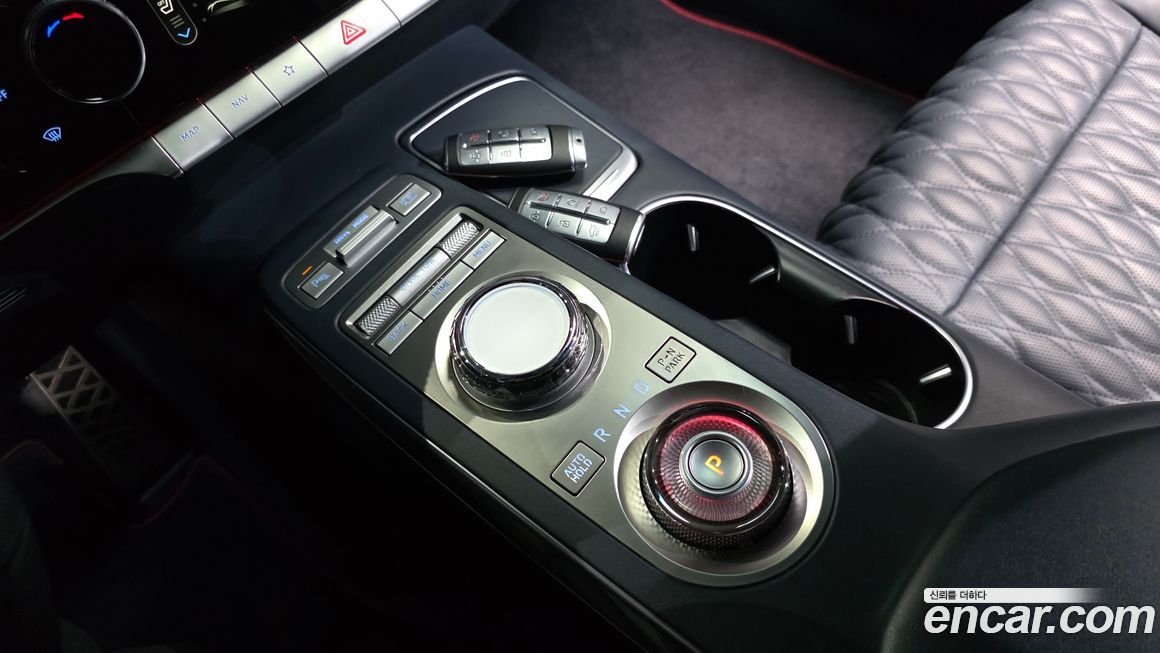 Genesis GV70 2021