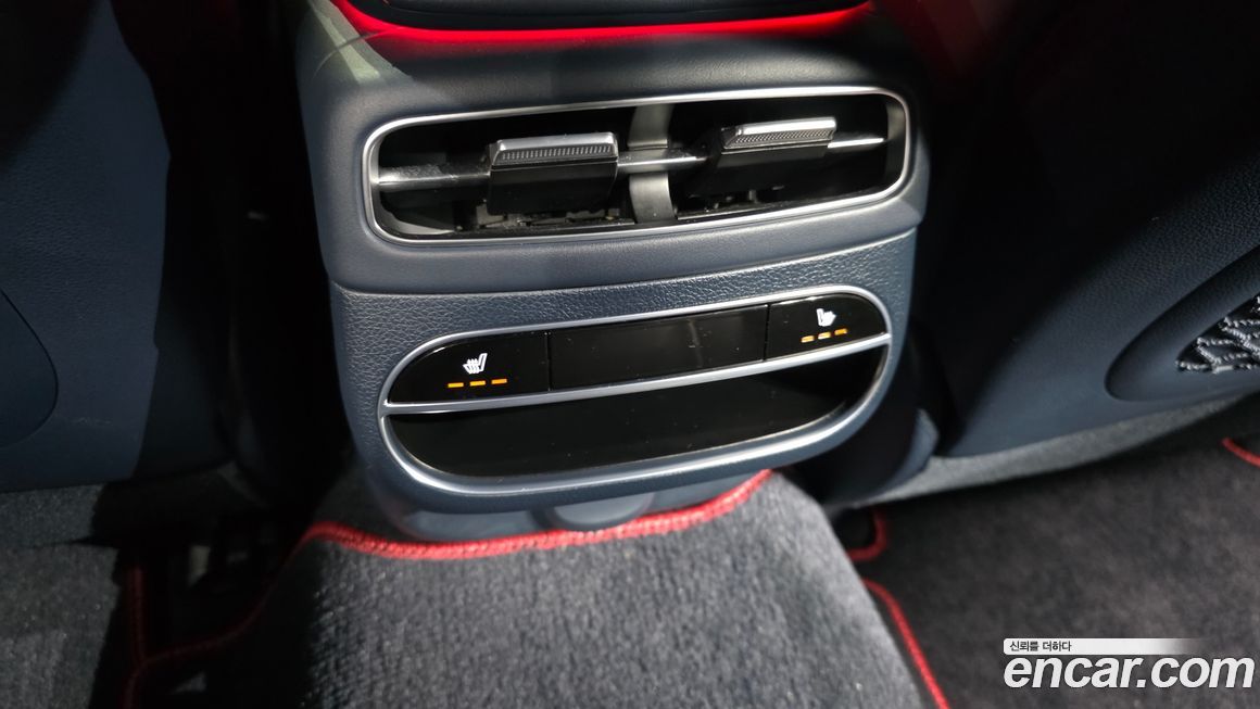 Genesis GV70 2021
