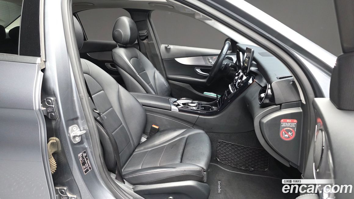 Mercedes-Benz C-Class 2017