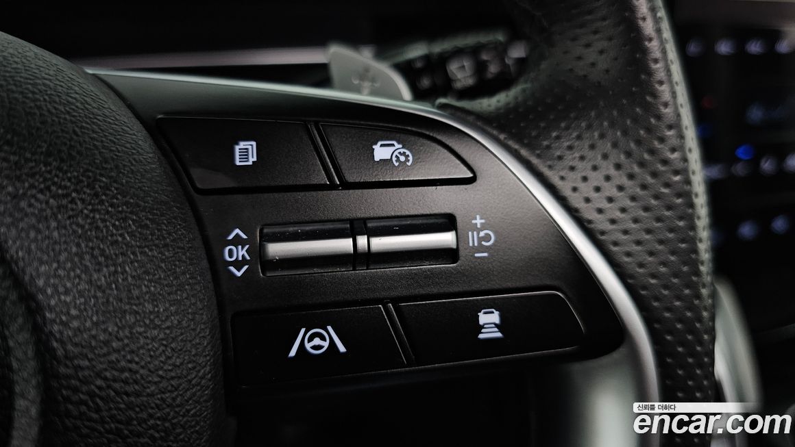 Hyundai Staria 2025