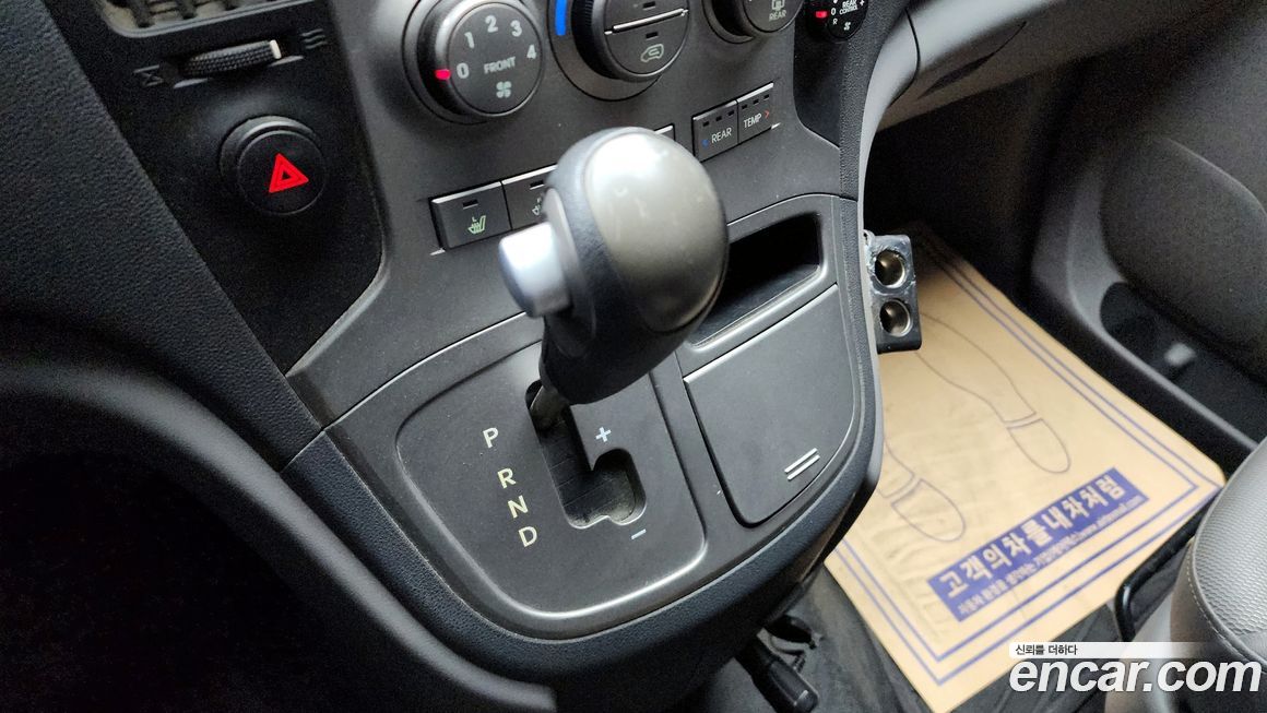 Hyundai Starex 2011