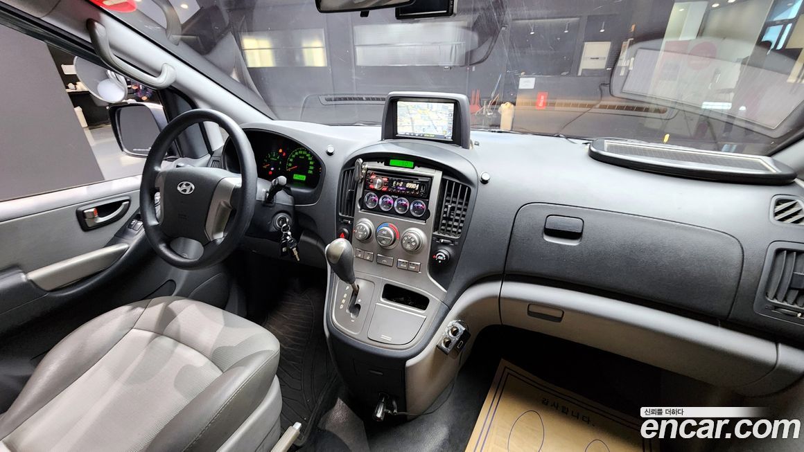 Hyundai Starex 2011