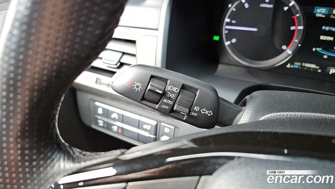 KG_Mobility_Ssangyong Rexton 2018