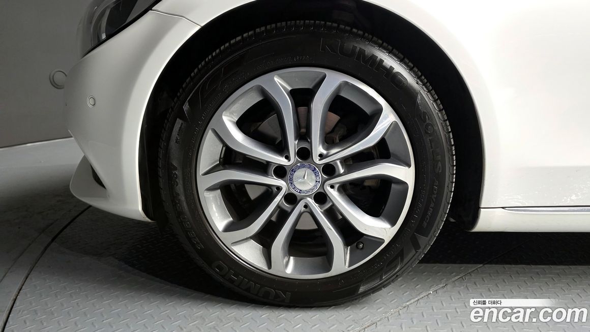 Mercedes-Benz C-Class 2016