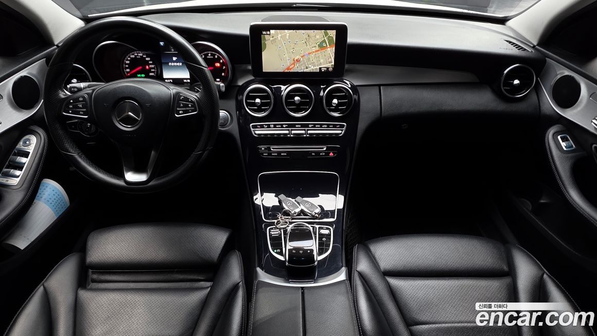 Mercedes-Benz C-Class 2016