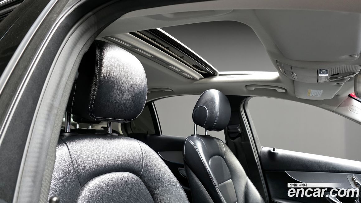 Mercedes-Benz C-Class 2016