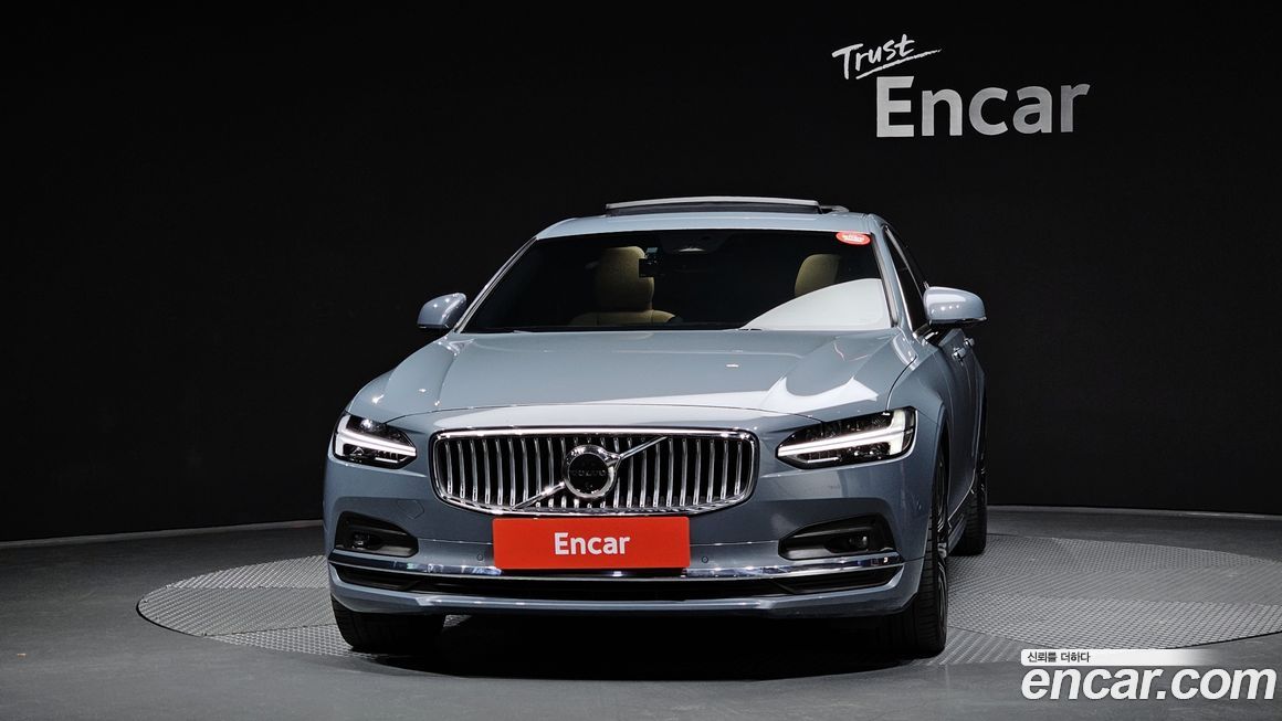 Volvo S90 2023