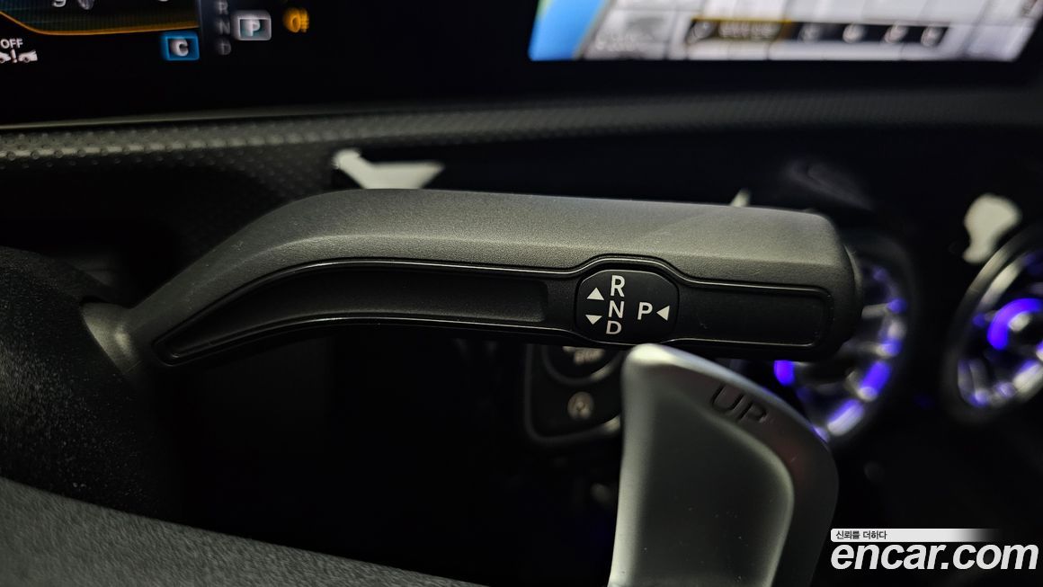 Mercedes-Benz CLA-Class 2020