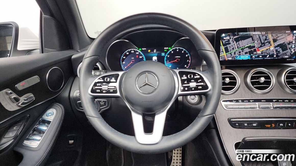 Mercedes-Benz GLC-Class 2020