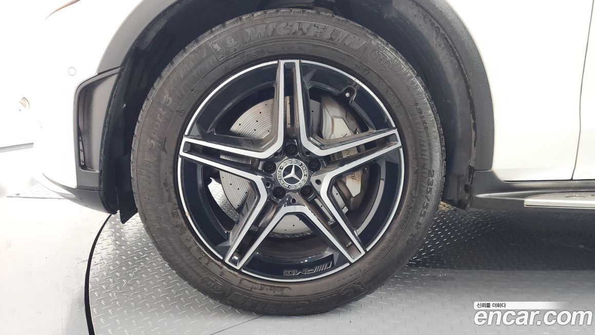 Mercedes-Benz GLC-Class 2020