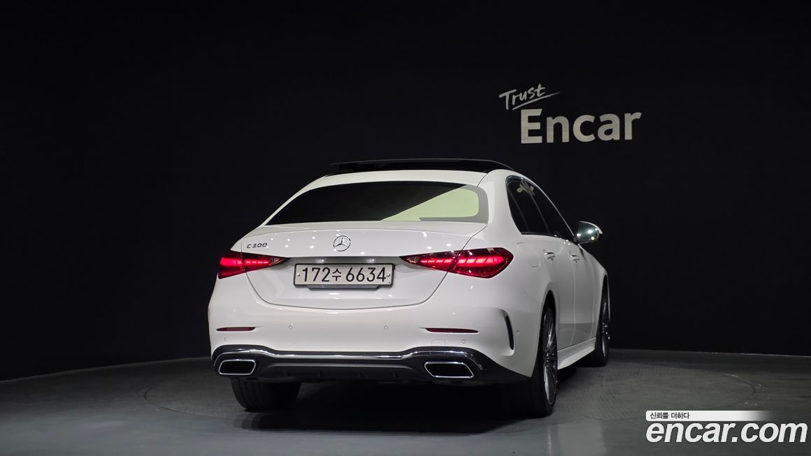 Mercedes-Benz C-Class 2022