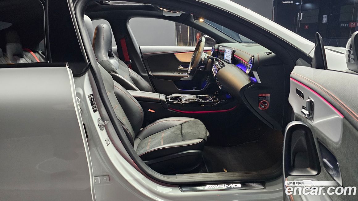 Mercedes-Benz CLA-Class 2020