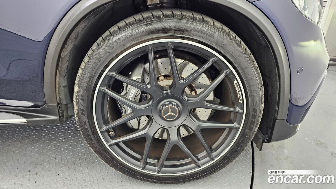 Mercedes-Benz GLC-Class 2019