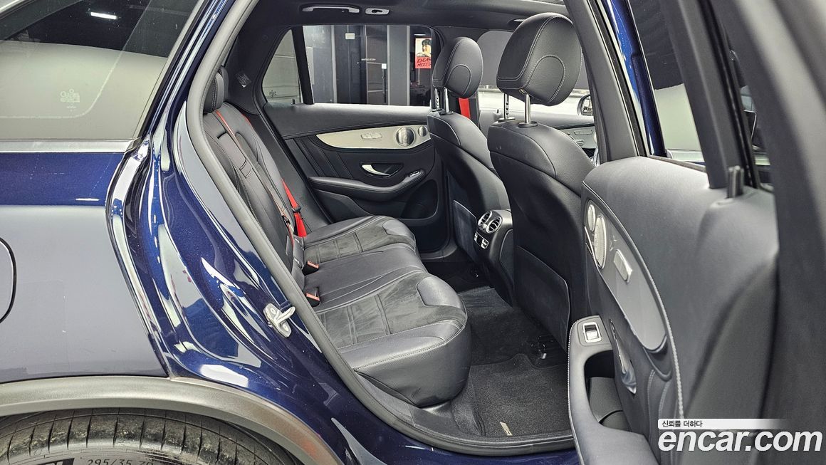 Mercedes-Benz GLC-Class 2019