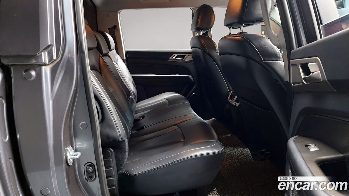 KG_Mobility_Ssangyong Rexton 2018