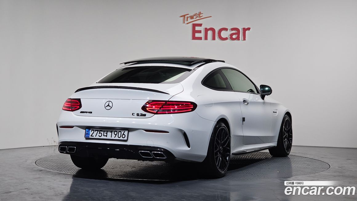 Mercedes-Benz C-Class 2018