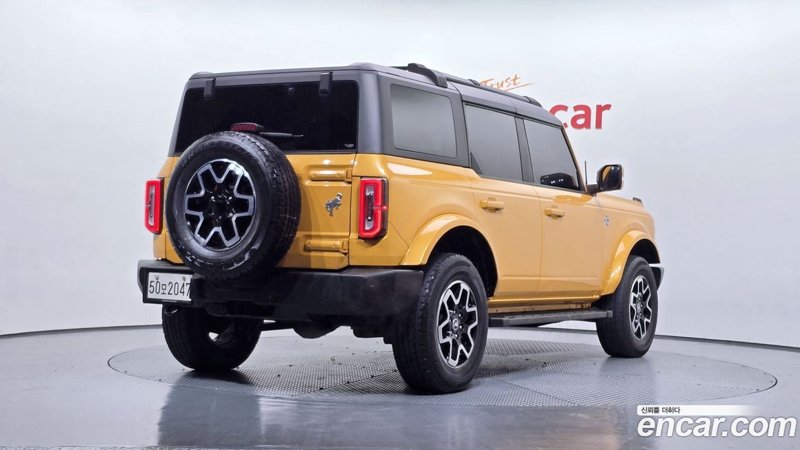 Ford Bronco 2022