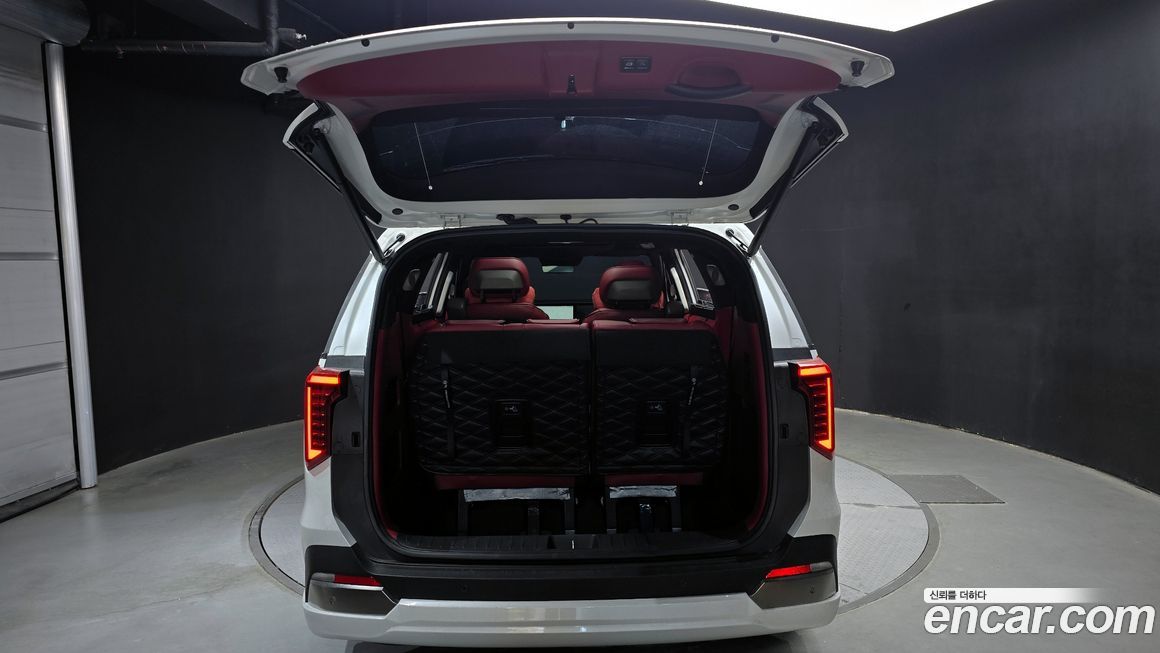 Kia Canival 2025
