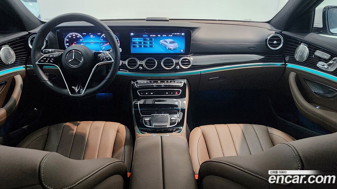 Mercedes-Benz E-Class 2021