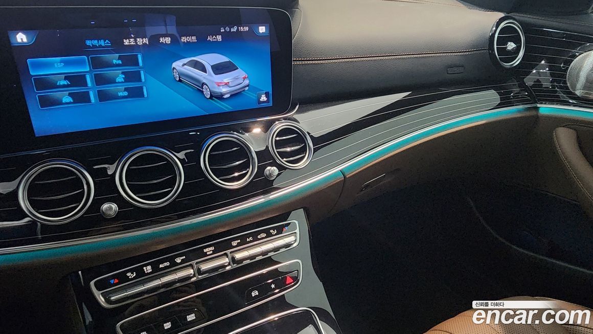 Mercedes-Benz E-Class 2021