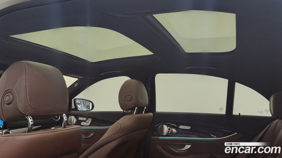 Mercedes-Benz E-Class 2021