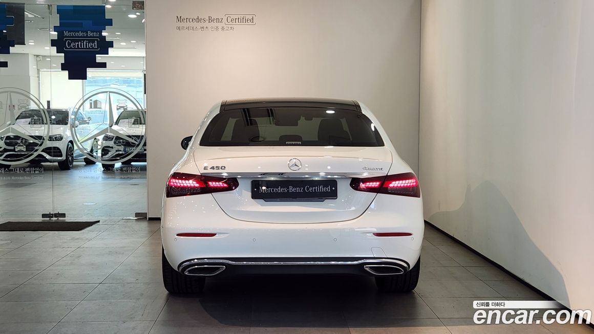 Mercedes-Benz E-Class 2021