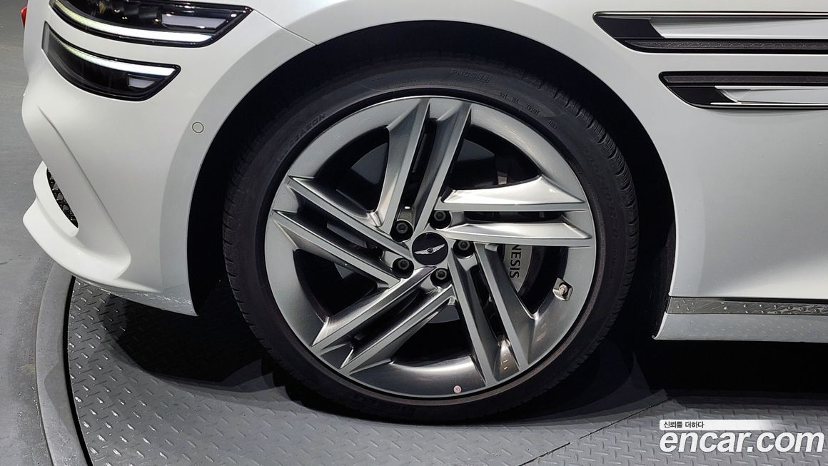 Genesis G80 2025