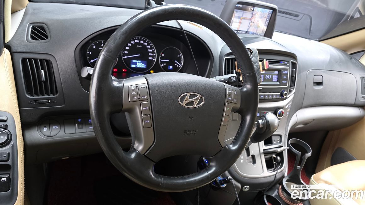 Hyundai Starex 2018