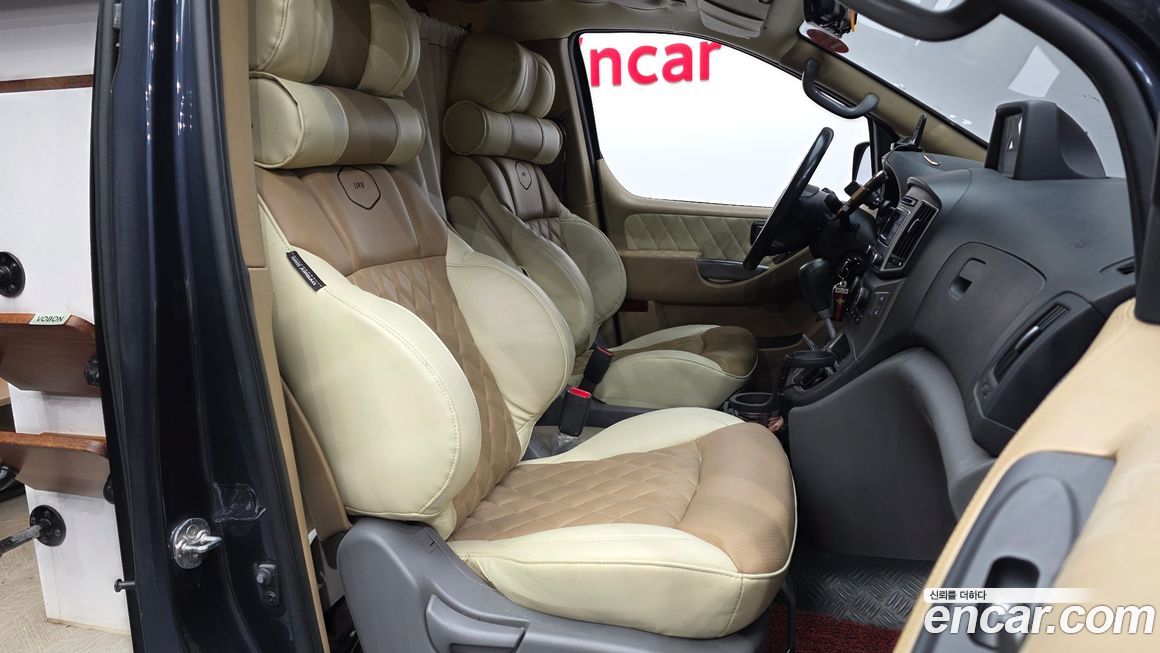 Hyundai Starex 2018
