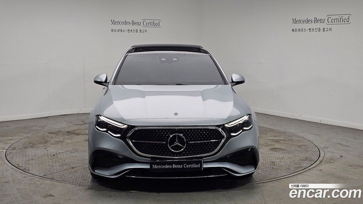 Mercedes-Benz E-Class 2024