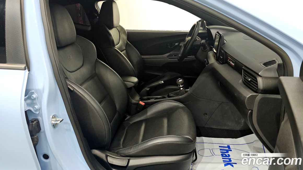 Hyundai Veloster 2019