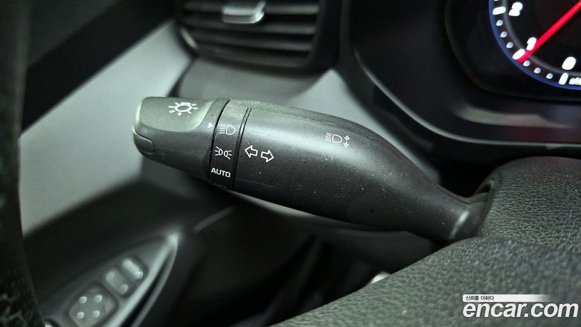 Hyundai Veloster 2019