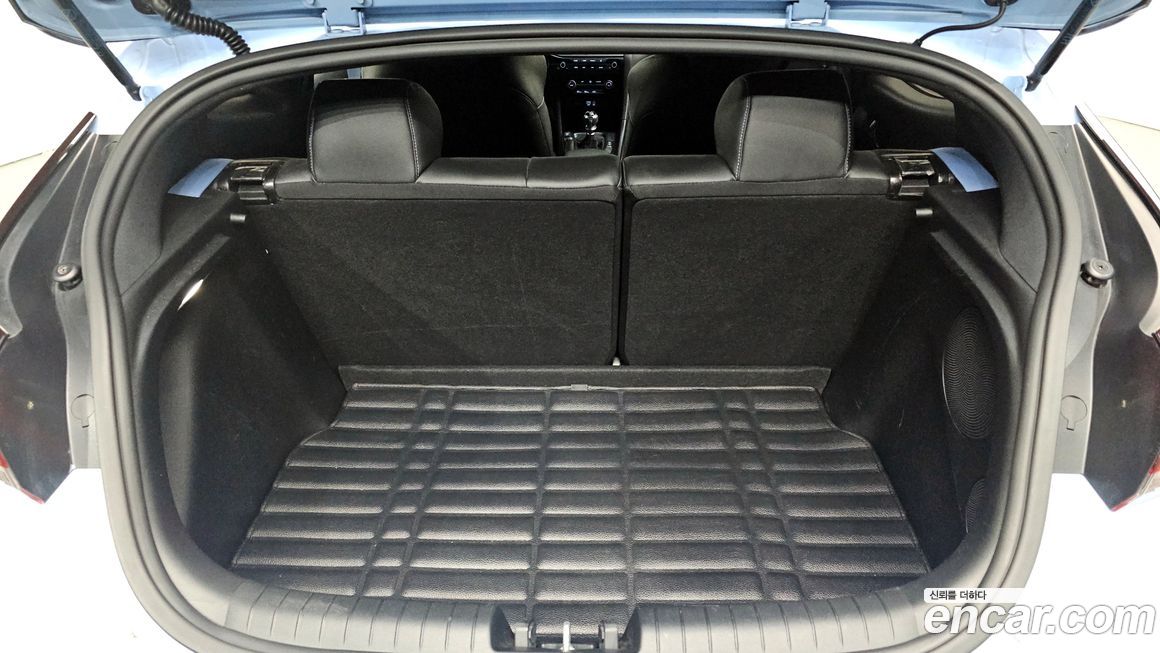 Hyundai Veloster 2019