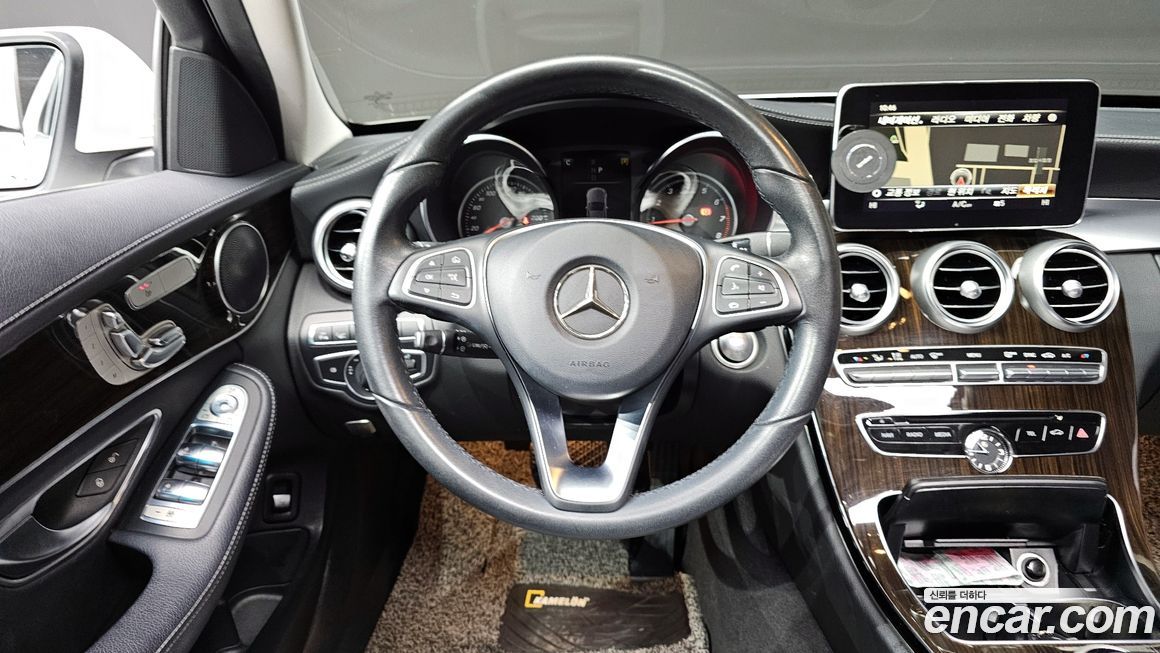 Mercedes-Benz C-Class 2018