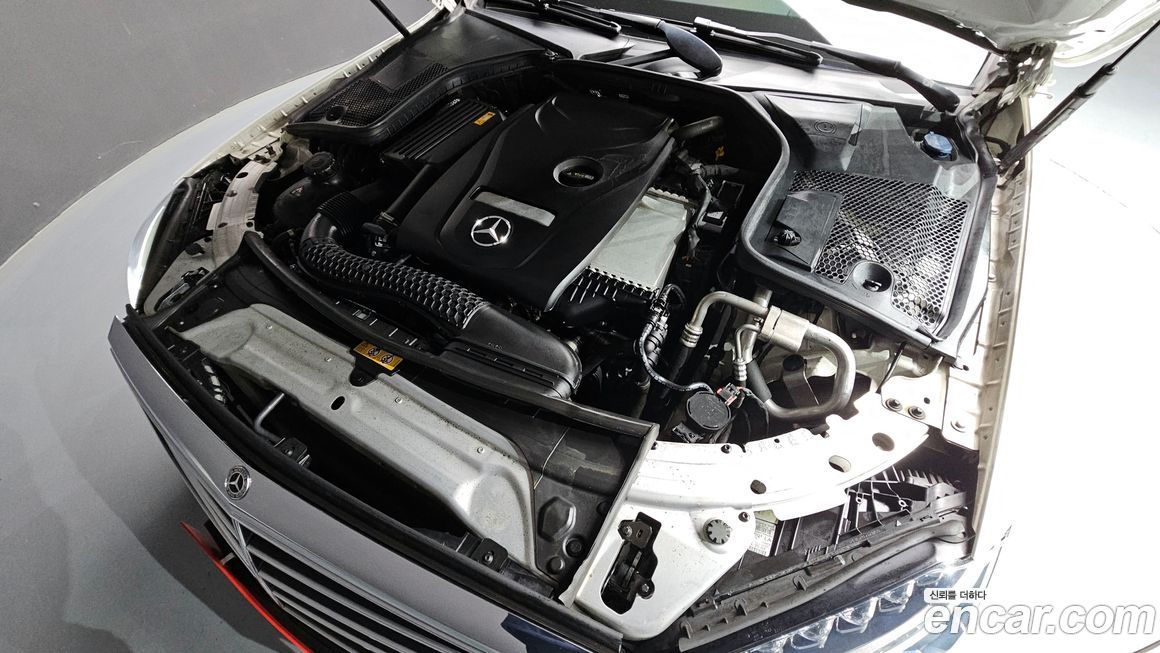 Mercedes-Benz C-Class 2018